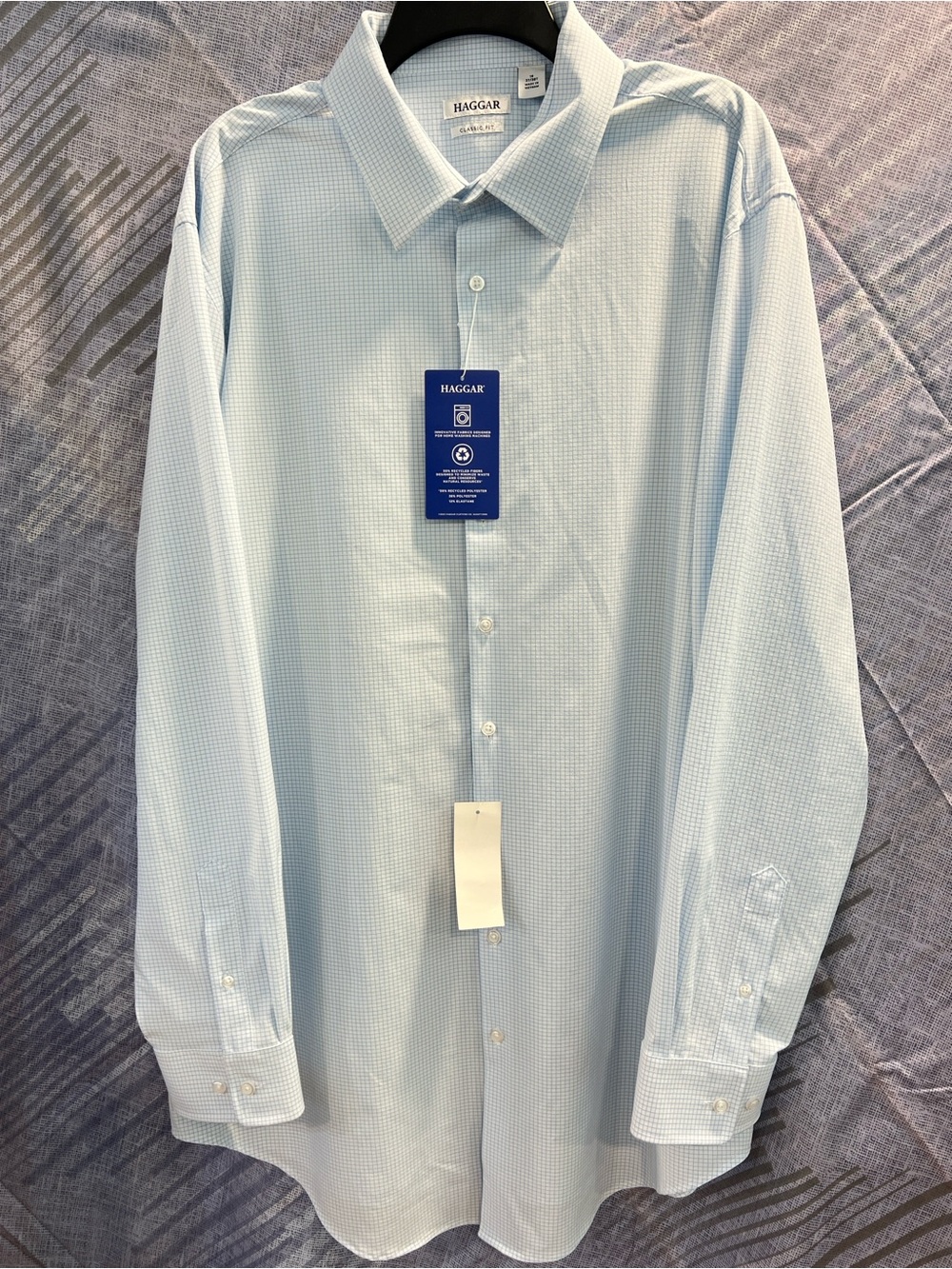 BNWT Haggar Men's Light Blue Dress Shirt - Classic Fit